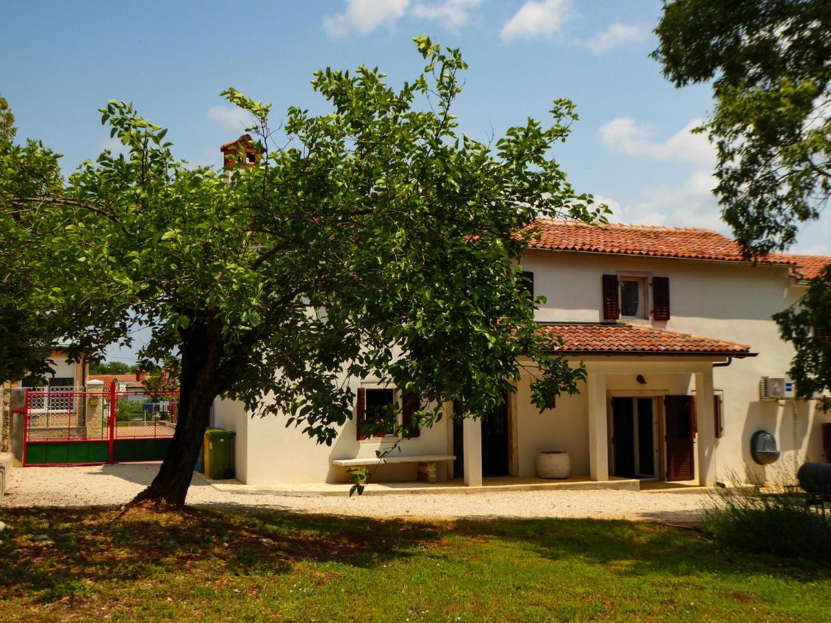 Casa Istriana Nona Pina Villa Kaštelir Eksteriør bilde